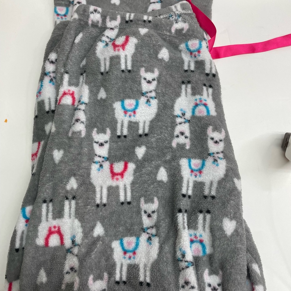 Llama pjs